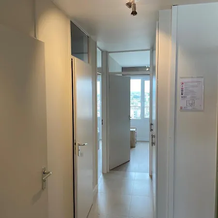 Appartement Modern Met Uitzonderlijk Zeezicht!
