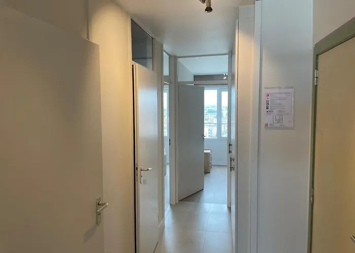 Apartmán Modern Met Uitzonderlijk Zeezicht!