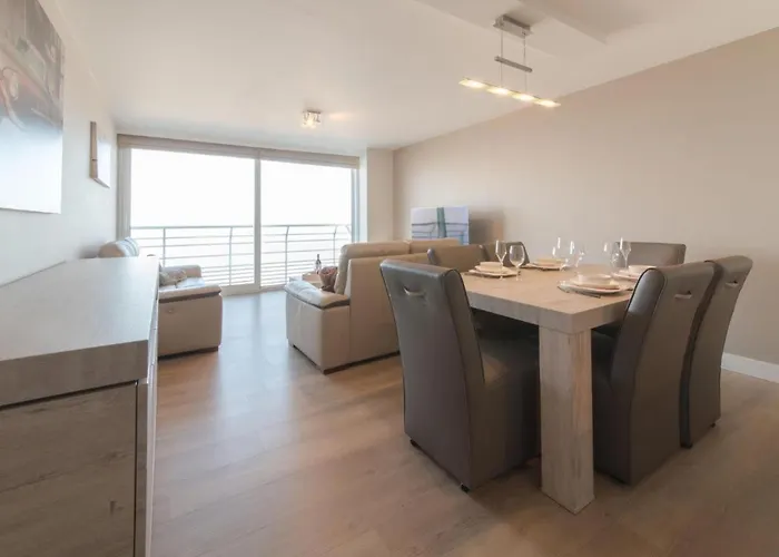 Modern Met Uitzonderlijk Zeezicht! *