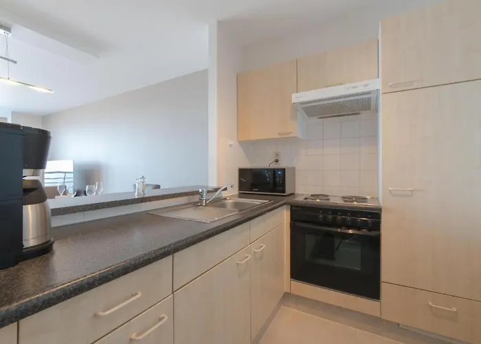 Apartmán Modern Met Uitzonderlijk Zeezicht! *